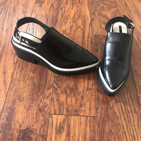 Zara Shoes - Zara clogs